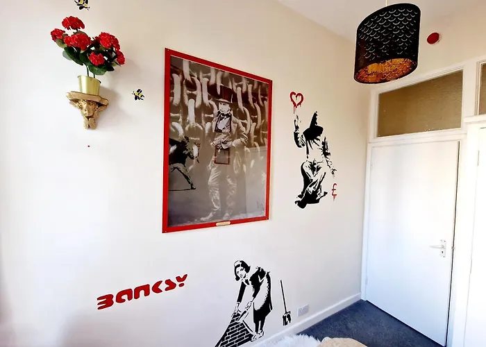 Stylish Clifton Flat, Permit Parking X1, Garden & Picnic Area 公寓 *