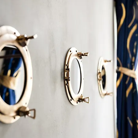 Stylish Clifton Flat, Permit Parking X1, Garden & Picnic Area