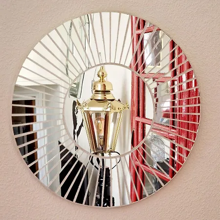 Stylish Clifton Flat, Permit Parking X1, Garden & Picnic Area *