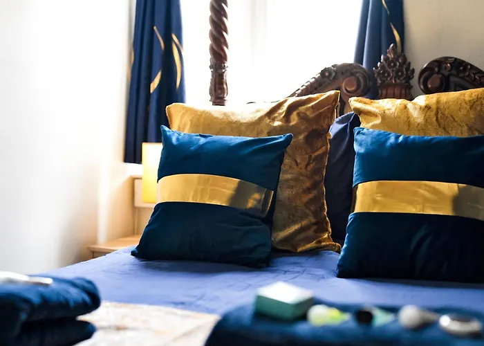 Stylish Clifton Flat, Permit Parking X1, Garden & Picnic Area Apartman Bristol